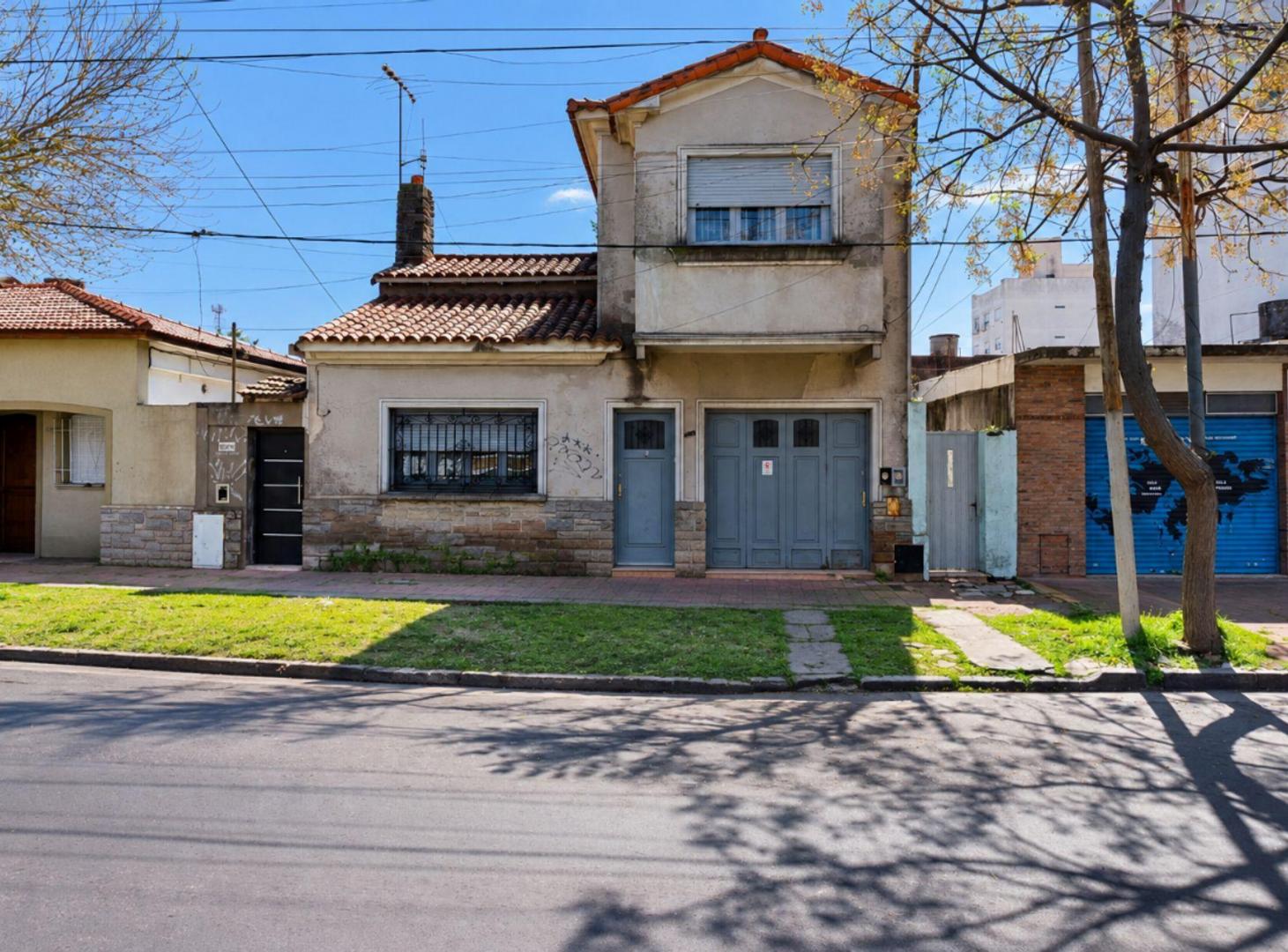 Foto de Casa 1 Dormitorio Venta La Plata patio y cochera, imagen 3