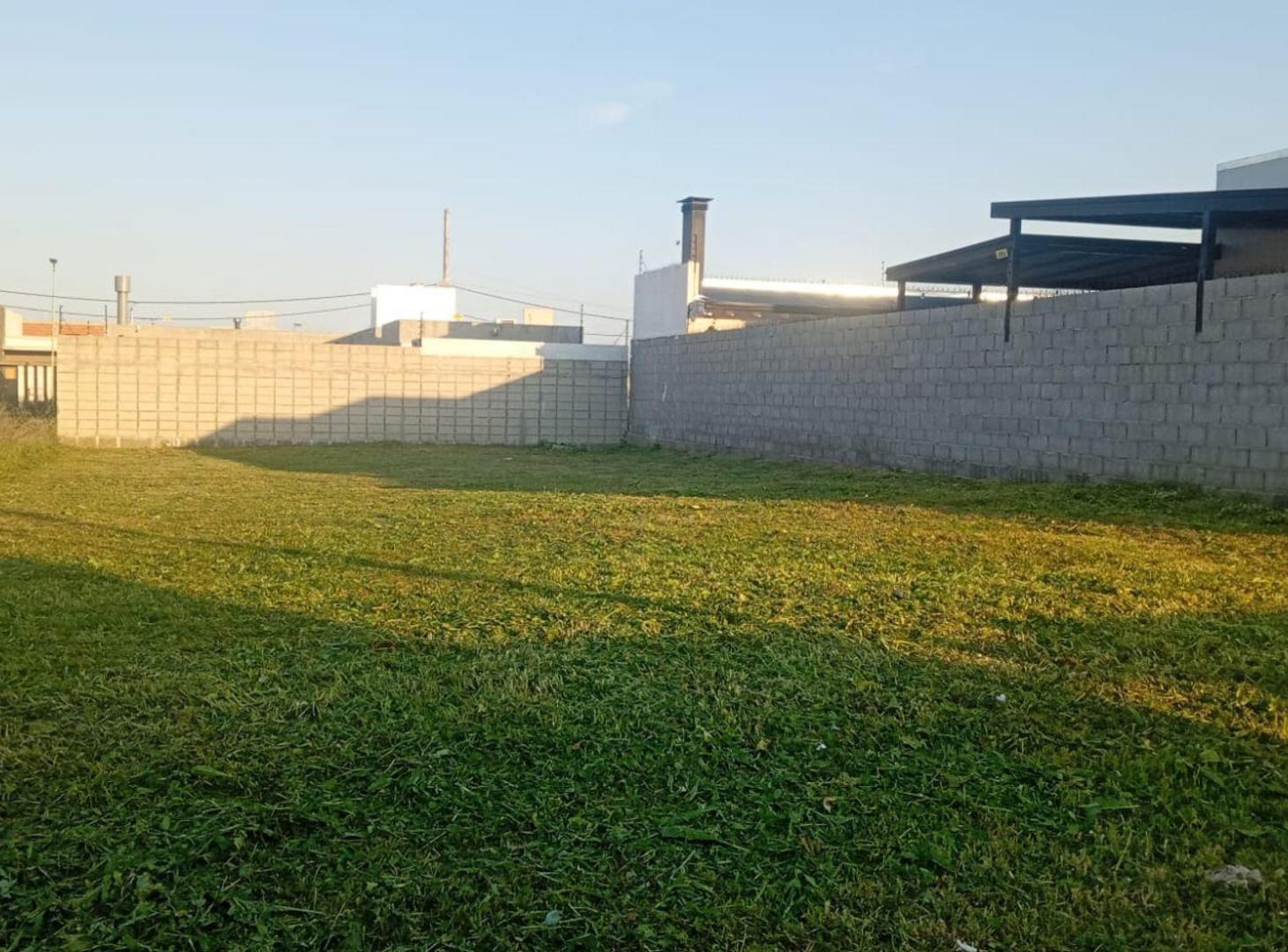 Foto de LOTE EN VENTA EN BARRIO ABIERTO NUEVO LORENZO, imagen 1