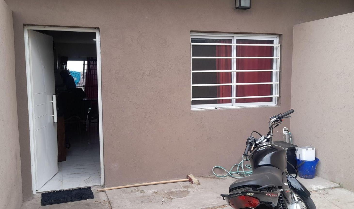 Foto de DUPLEX 2 DORMITORIOS EN VENTA LA PLATA SAN CARLOS, imagen 1