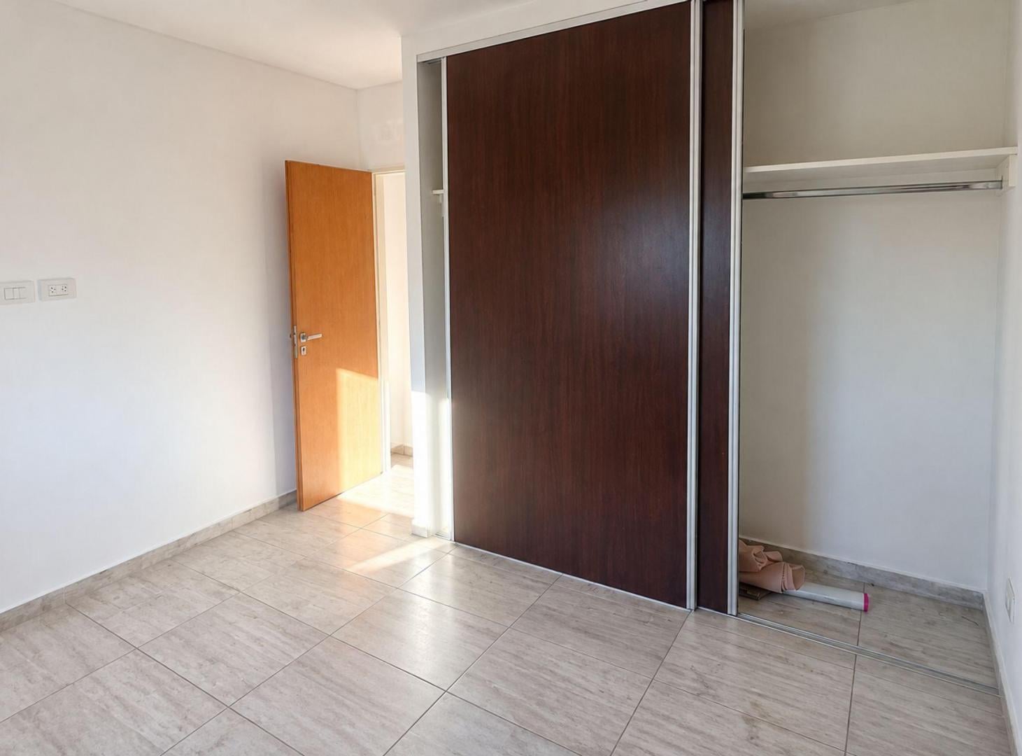Foto de Departamento 1 dormitorio en Alquiler, La Plata, imagen 3