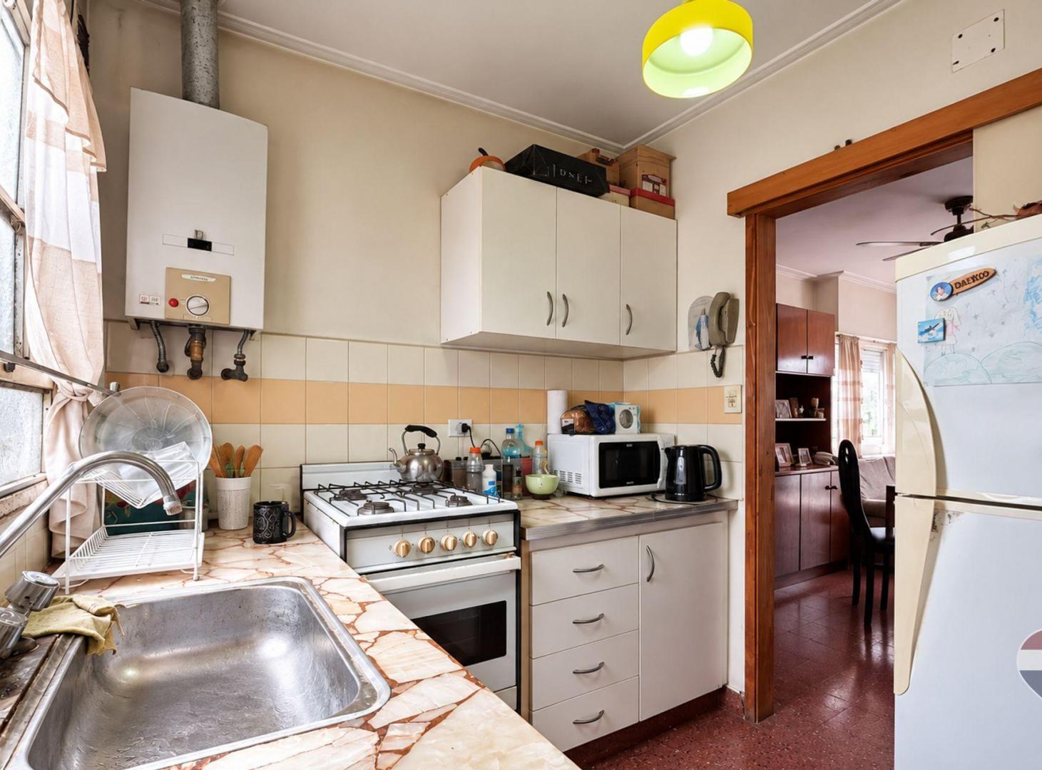Foto de DEPARTAMENTO 2 DORMITORIOS EN VENTA LA PLATA., imagen 2