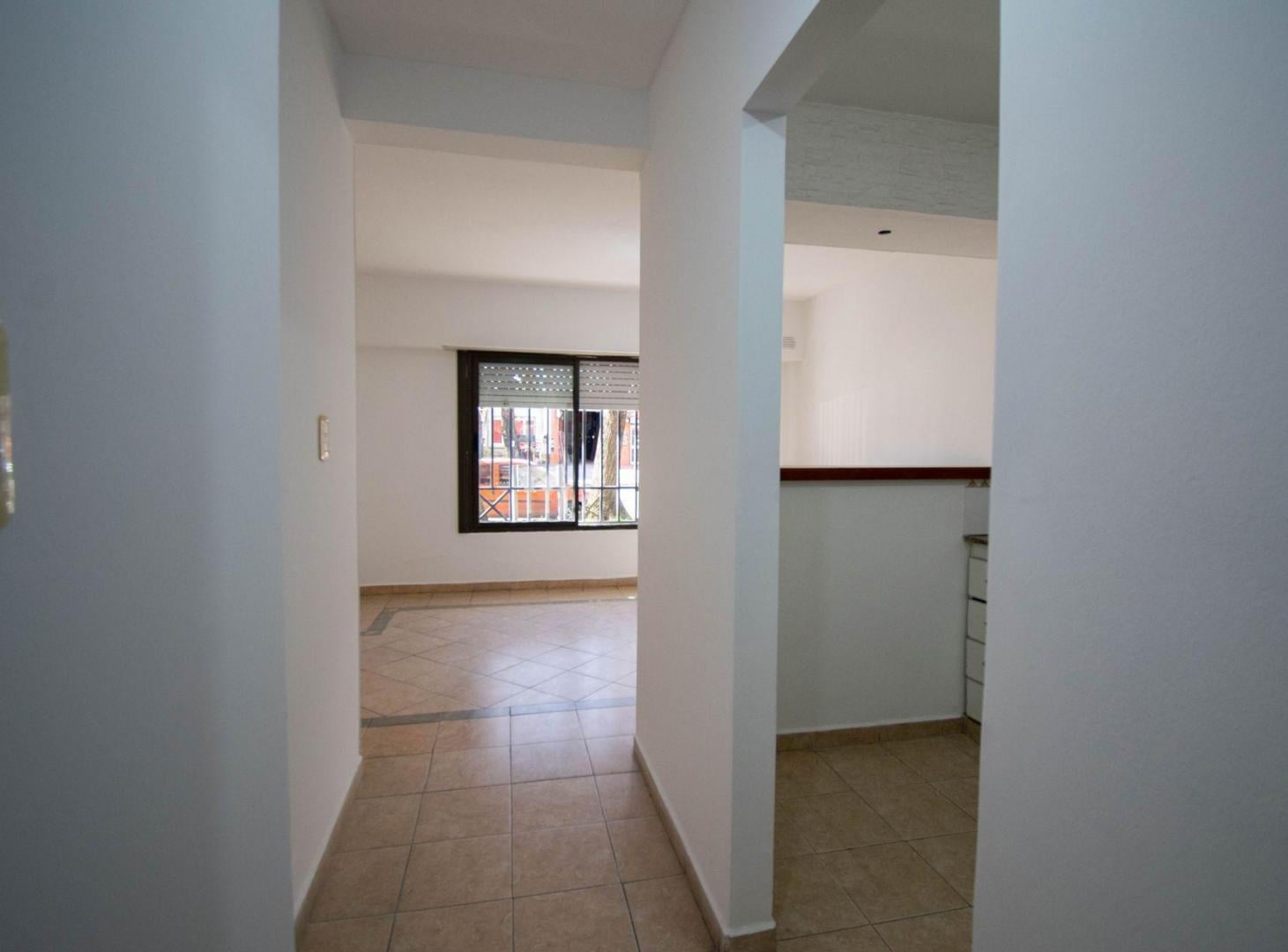 Foto de Departamento 1 dormitorio Venta La Plata Cochera, imagen 2