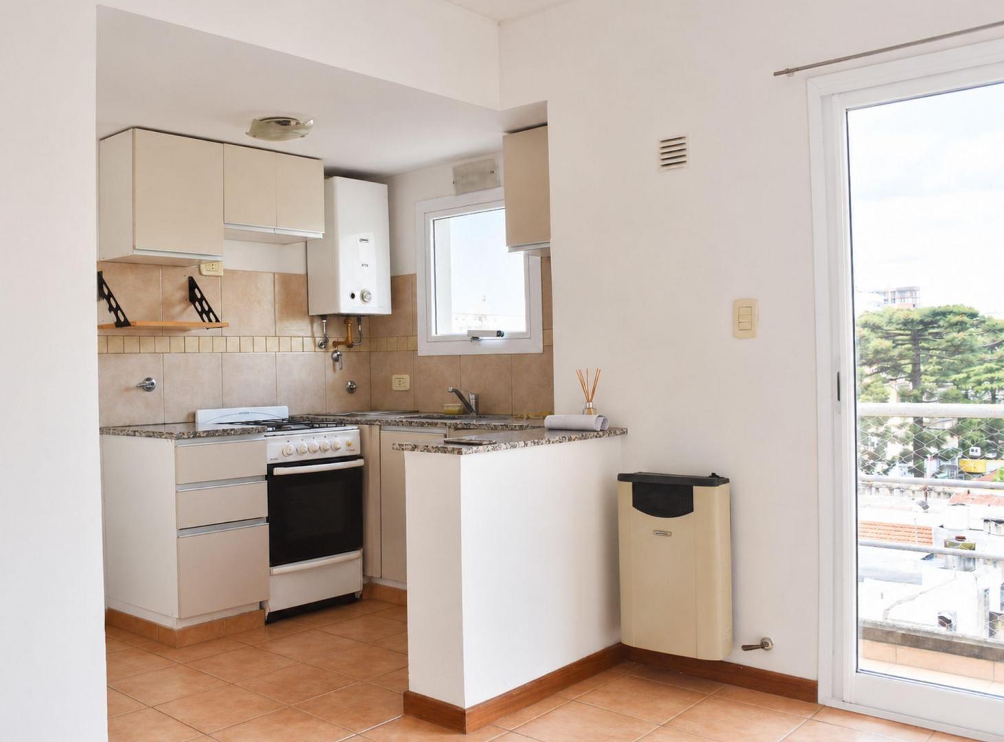 Foto de DEPARTAMENTO ALQUILER 1 DORMITORIO 55 E/ 13 y 14, imagen 1