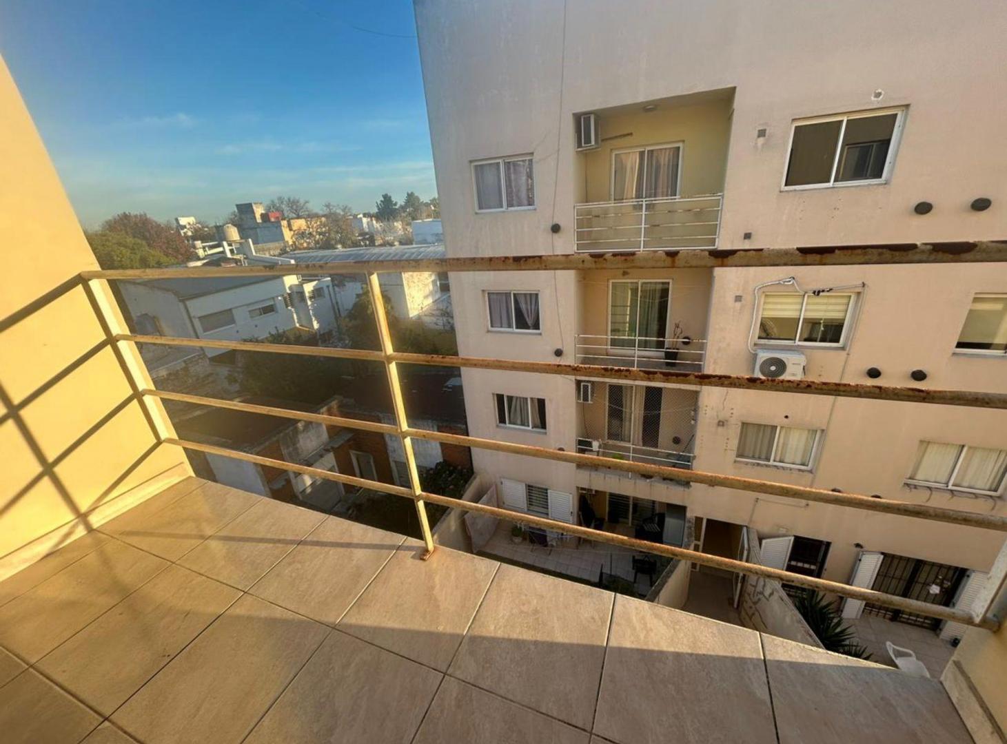 Foto de DEPARTAMENTO 1 DORMITORIO EN VENTA LA PLATA BALCON, imagen 5