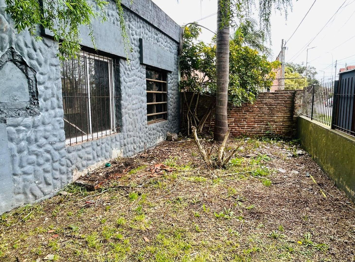 Foto de Casa 2 Habitaciones Venta Berisso a Reciclar, imagen 1