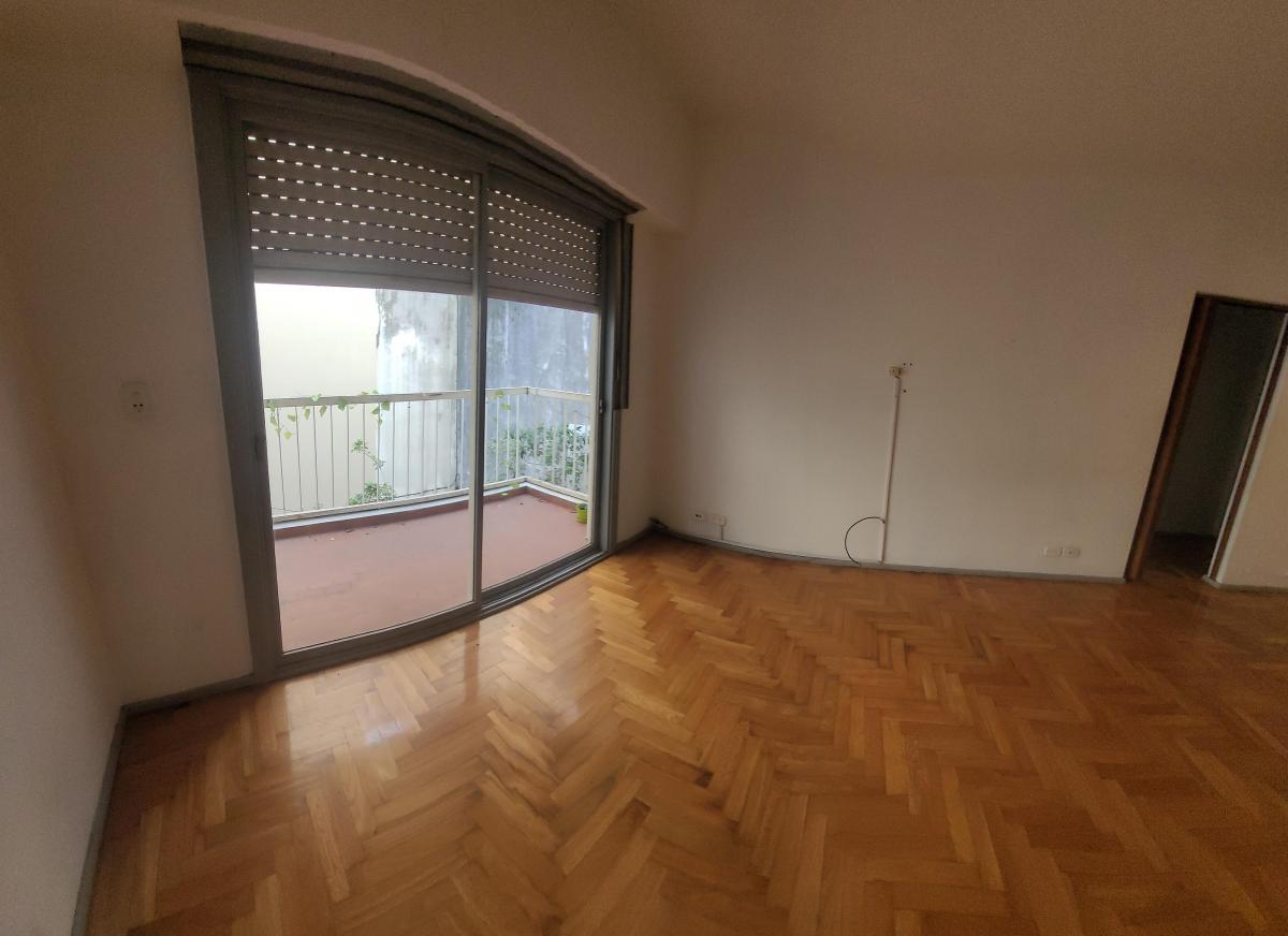 Foto de Capital Federal, Centro vendo dpto dos dormitorios con balcon, imagen 3