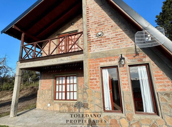 CABAÑA VILLA PEHUENIA
