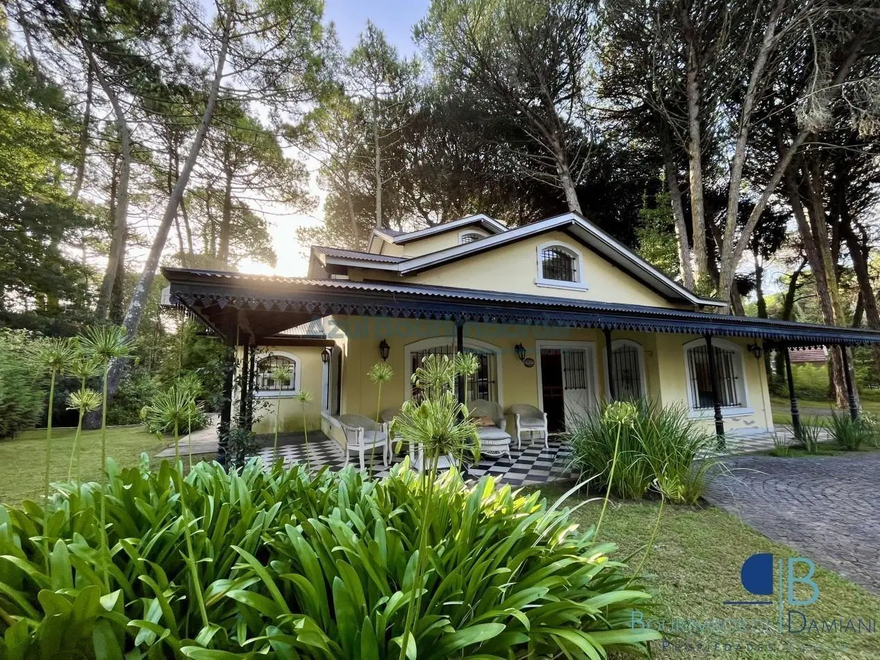 1010/3015 - Urraca VENTA DE CASA + LOTE LINDERO 2
