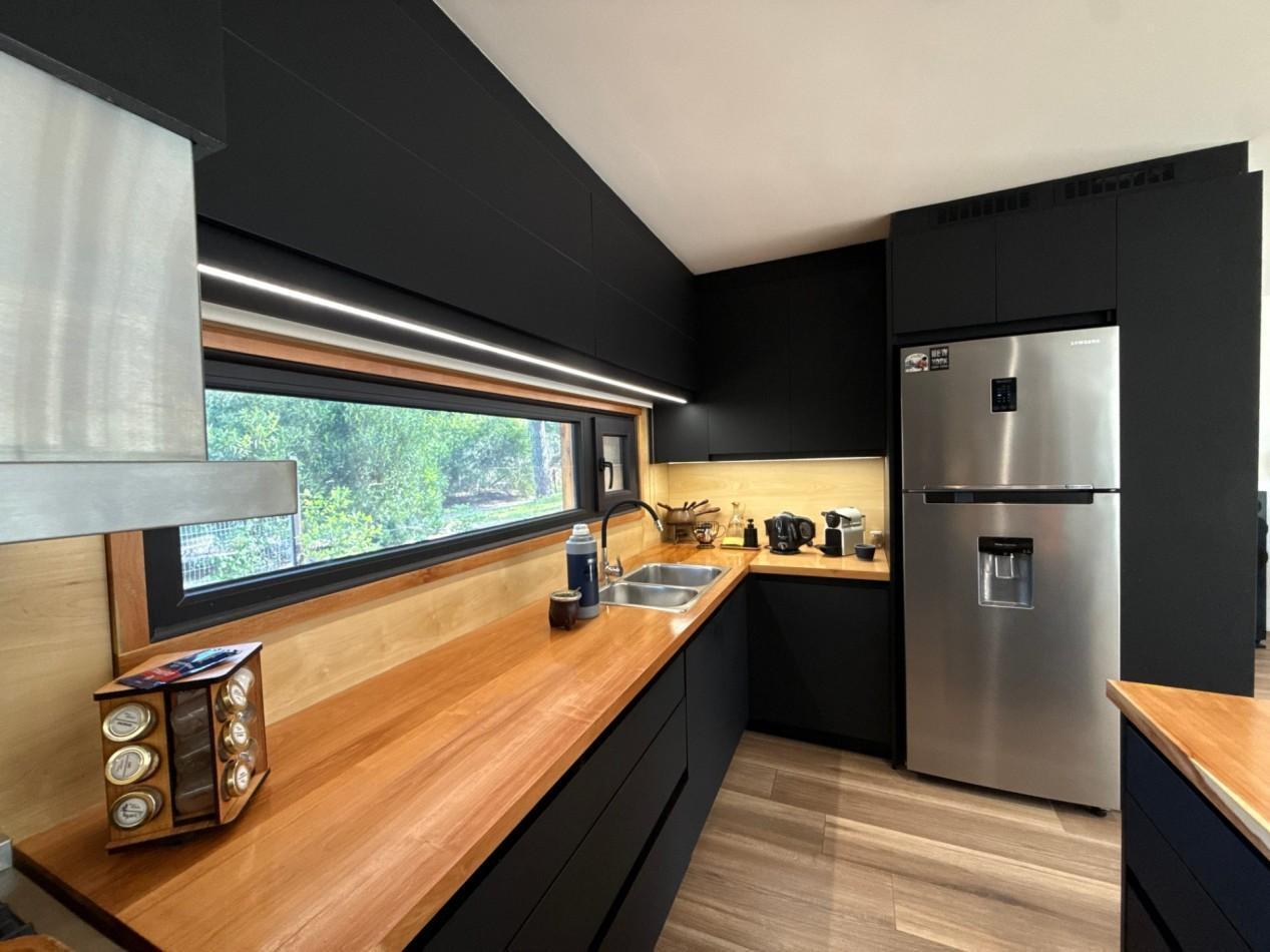 Foto de CASA EN VENTA 4 AMBIENTES EN CARILO, imagen 1