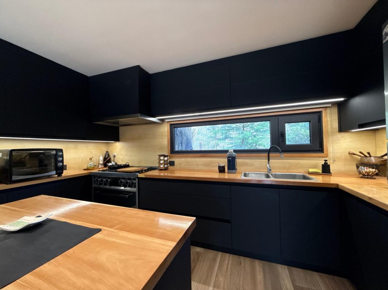Foto de CASA EN VENTA 4 AMBIENTES EN CARILO, imagen 1