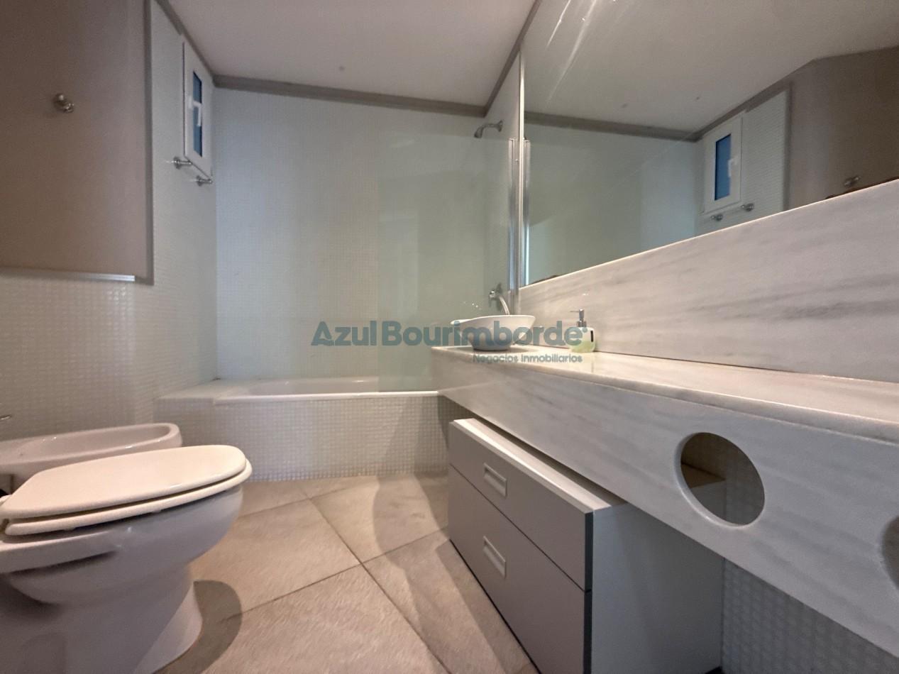 Foto de TRIPLEX 3 AMBIENTES EN VENTA EN CARILO A METROS DEL MAR, imagen 5