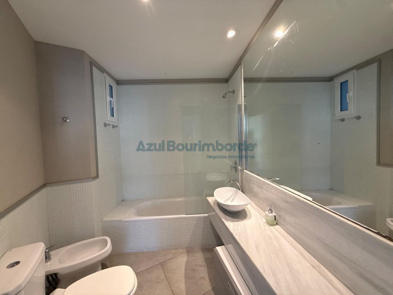 Foto de TRIPLEX 3 AMBIENTES EN VENTA EN CARILO A METROS DEL MAR, imagen 4