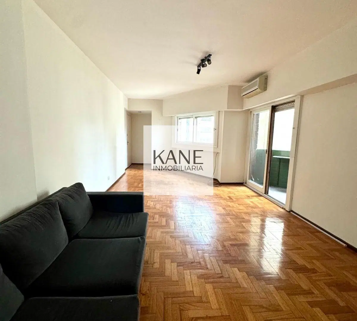 VENTA 3 AMBIENTES C/ BALCON Y COCHERA EN RECOLETA. APTO CRÉDITO!! 4