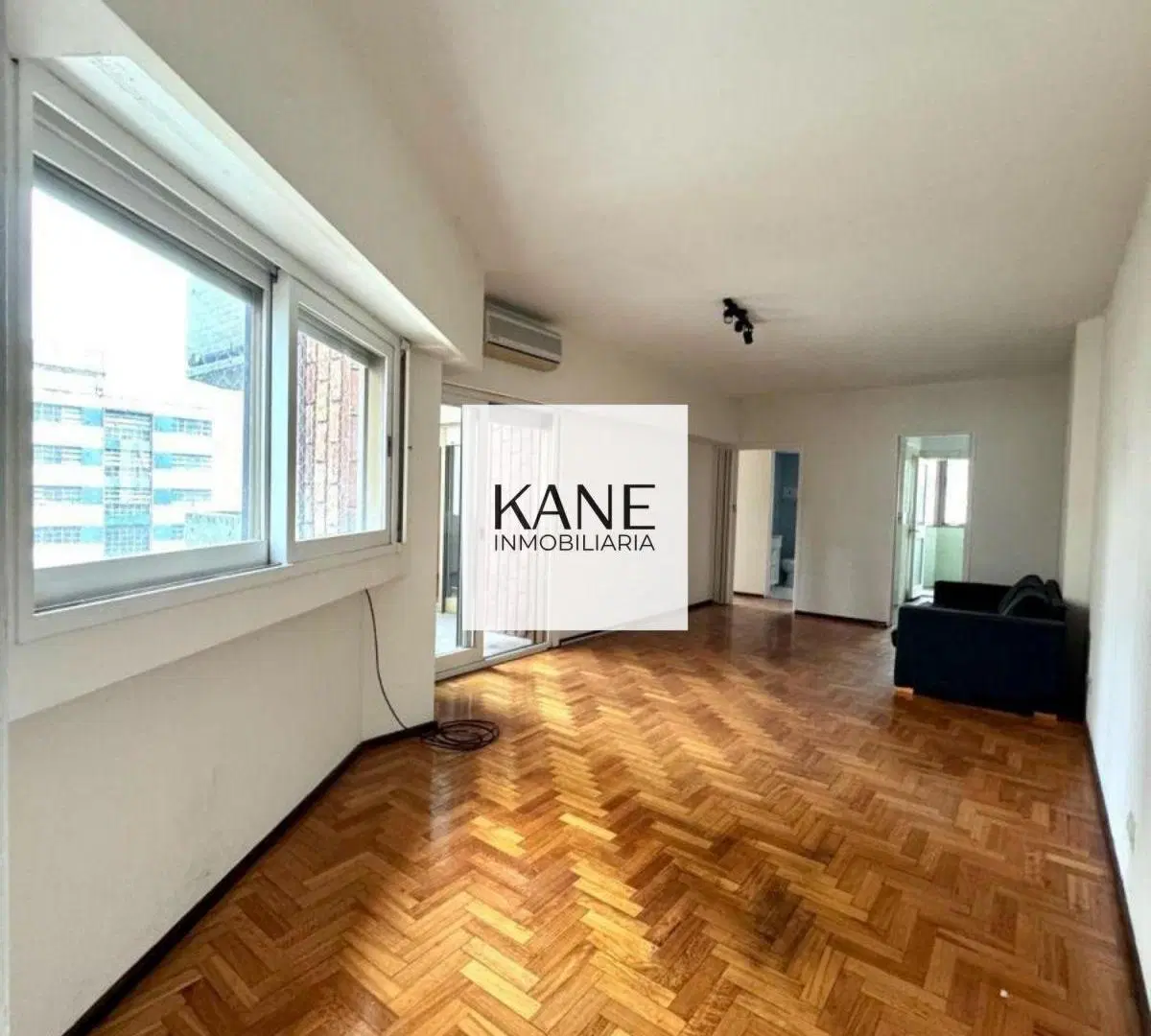 VENTA 3 AMBIENTES C/ BALCÓN Y COCHERA. APTO CREDITO!! 3