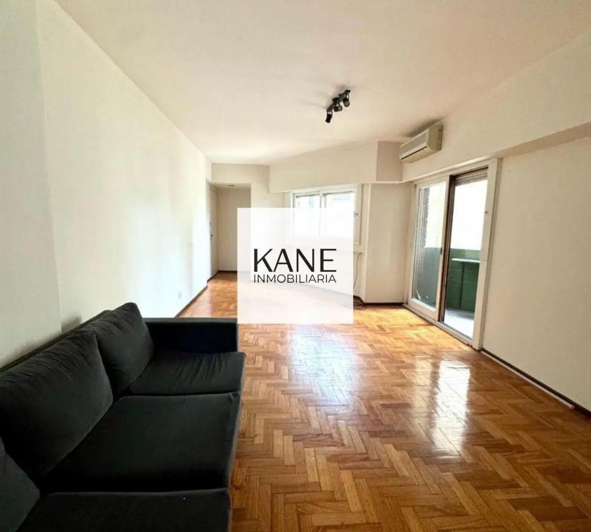 VENTA 3 AMBIENTES C/ BALCÓN Y COCHERA. APTO CREDITO!! 4