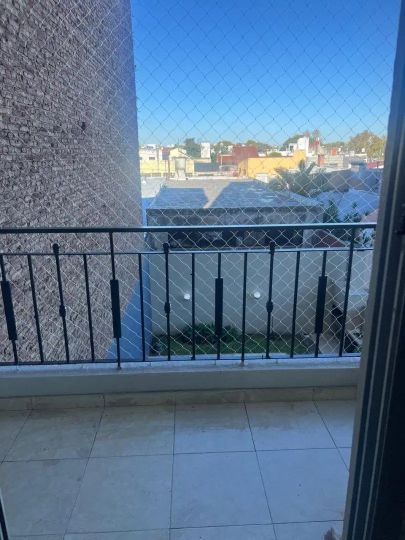 Alquiler de Departamento Monoambiente en Caseros Centro 1