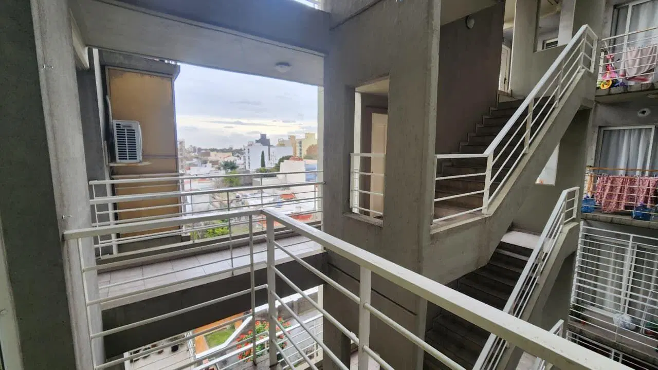Alquiler de Departamento 2 Ambientes en Caseros, Tres de Febrero 3
