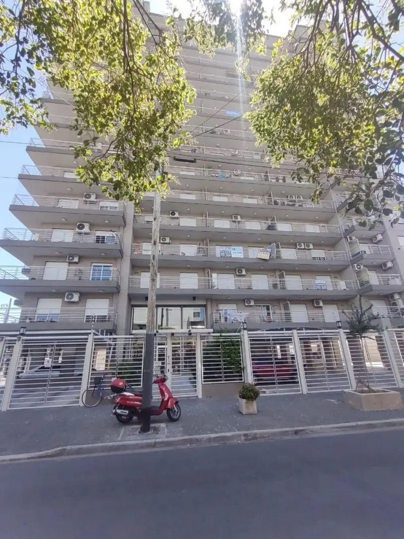 ALQUILER DE DEPARTAMENTO 2 AMBIENTES EN CASEROS 1