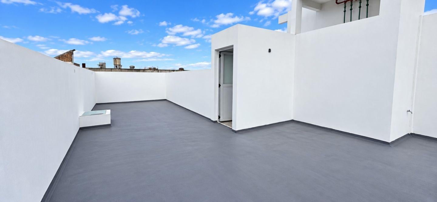 Foto de VENTA DEPARTAMENTO 2 AMBIENTES EN PLANTA ALTA CON TERRAZA EN CASEROS, imagen 3