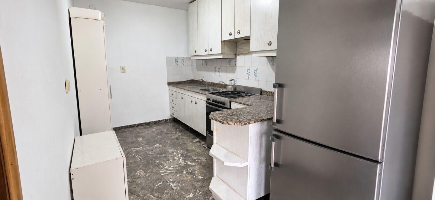 Foto de VENTA CASA 4 AMBIENTES EN DOS PLANTAS CON COCHERA, JARDÍN Y TERRAZA, imagen 3