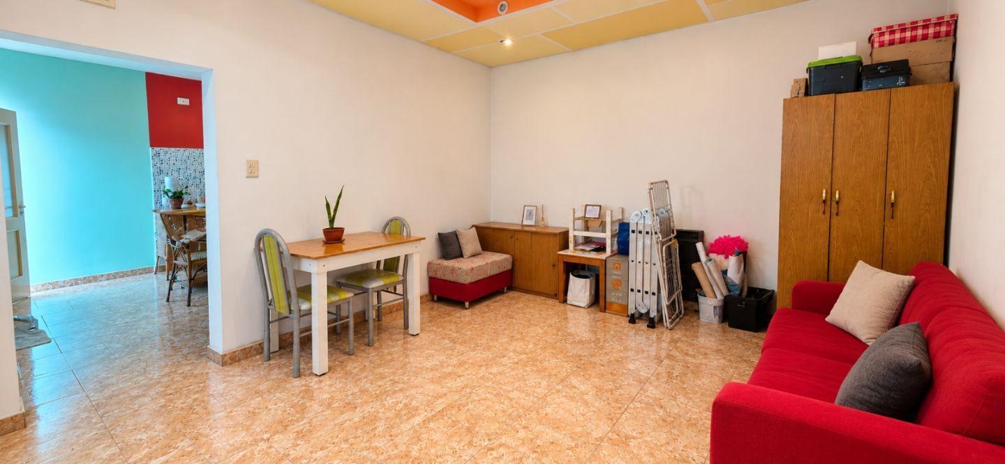 Foto de Venta de Casa 4 Ambientes en Caseros, Tres de Febrero, imagen 3