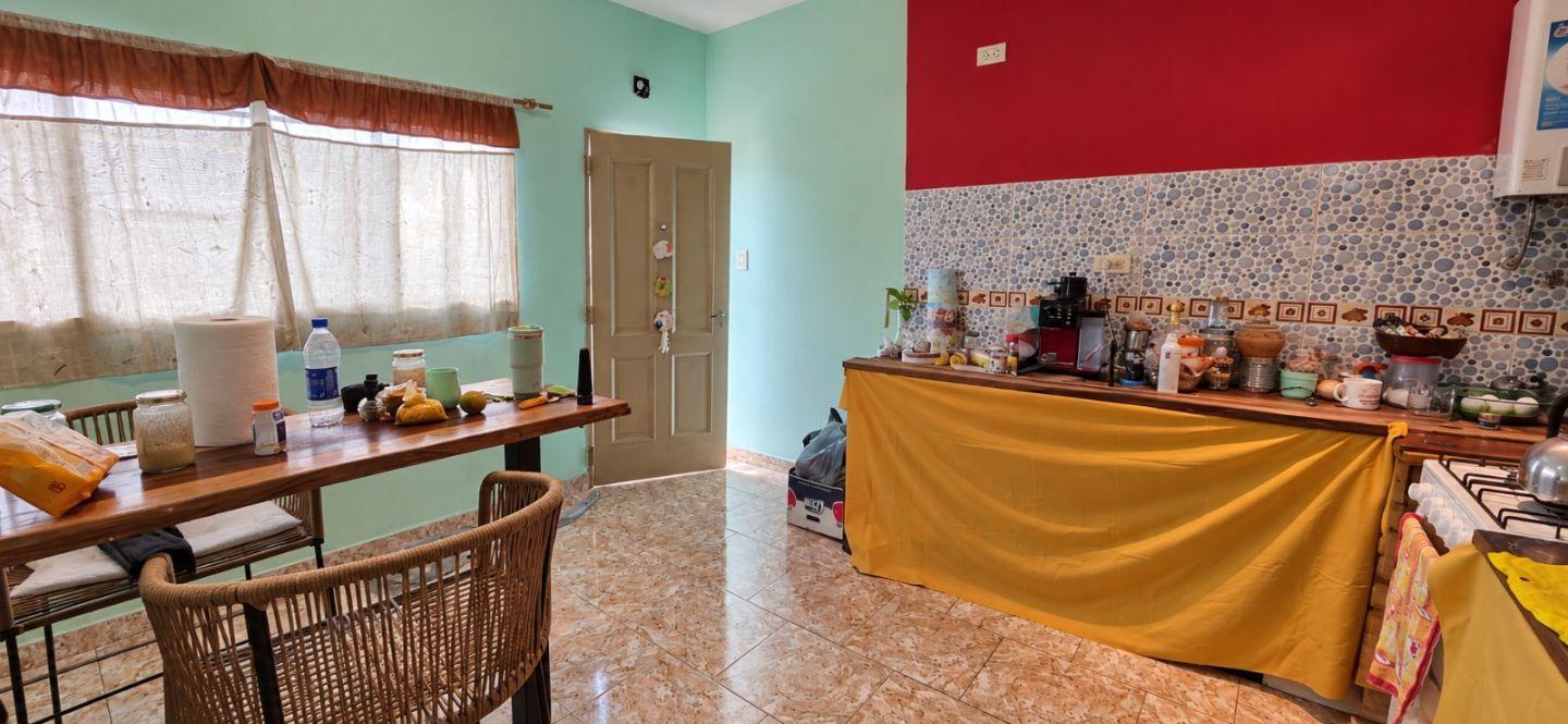 Foto de Venta de Casa 4 Ambientes en Caseros, Tres de Febrero, imagen 2