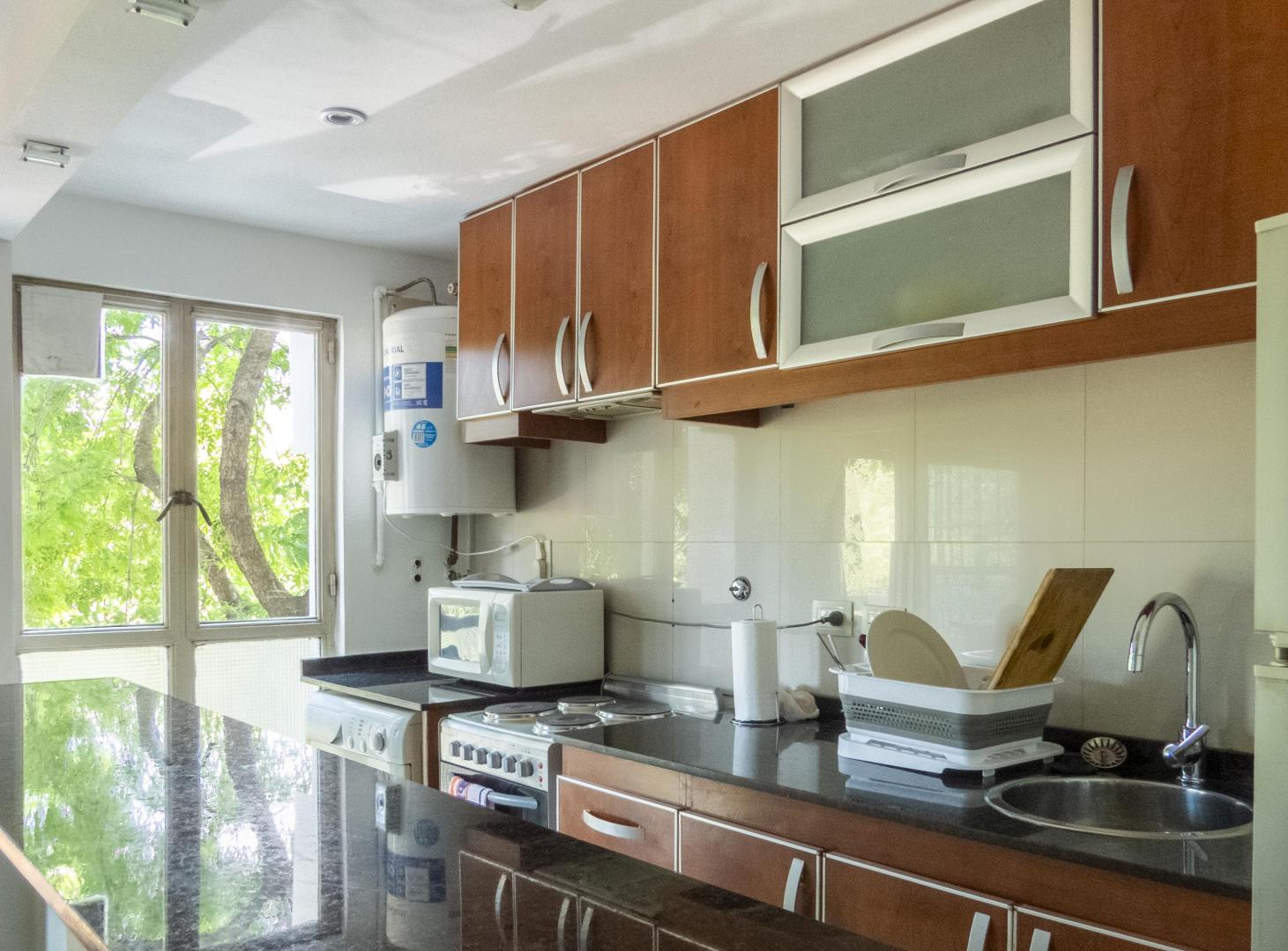 Foto de VENTA Departamento 2 Ambientes con Balcón Al Frente en Las Cañitas, imagen 1