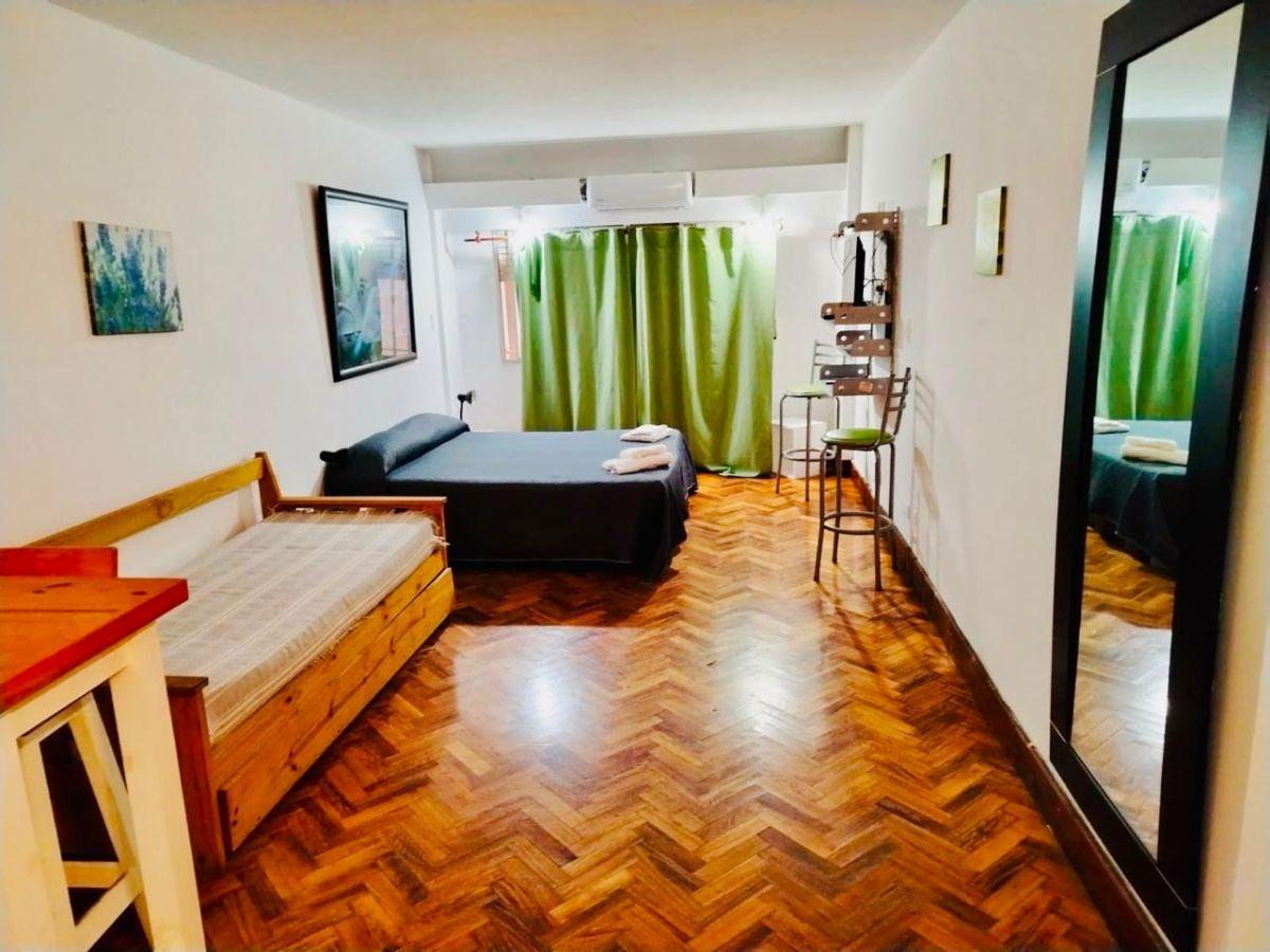 Foto de VENTA Monoambiente amoblado y equipado ideal inversión, imagen 1