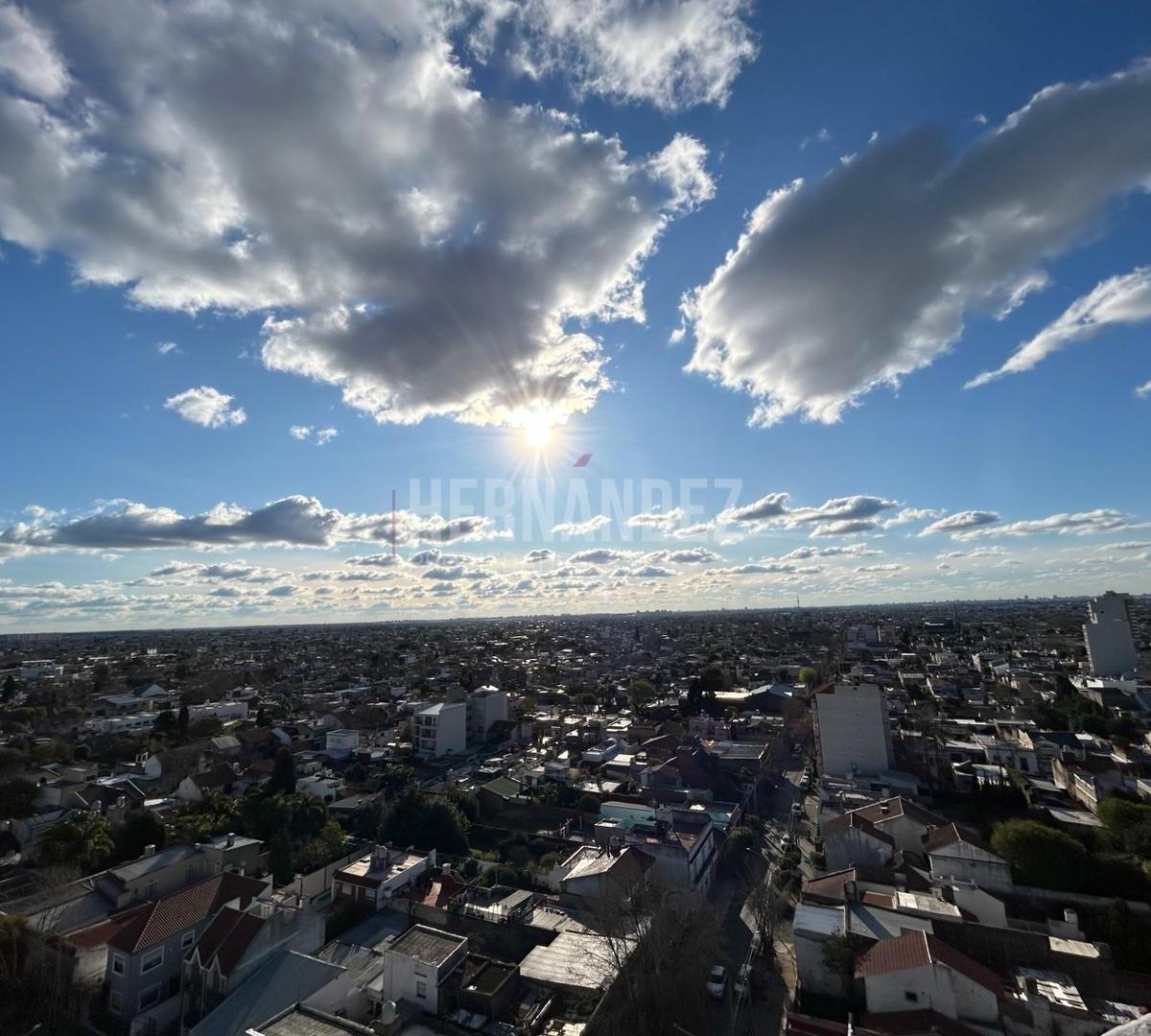 DEPARTAMENTO 2 AMB CON BALCON, A ESTRENAR, ESCALADA CENTRO