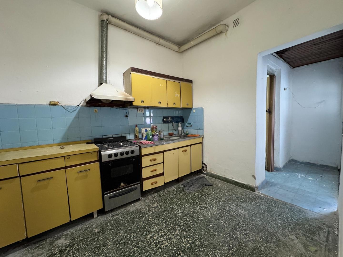 Foto de PH CASA 3 AMB CON PATIO Y TERRAZA, LANUS., imagen 3