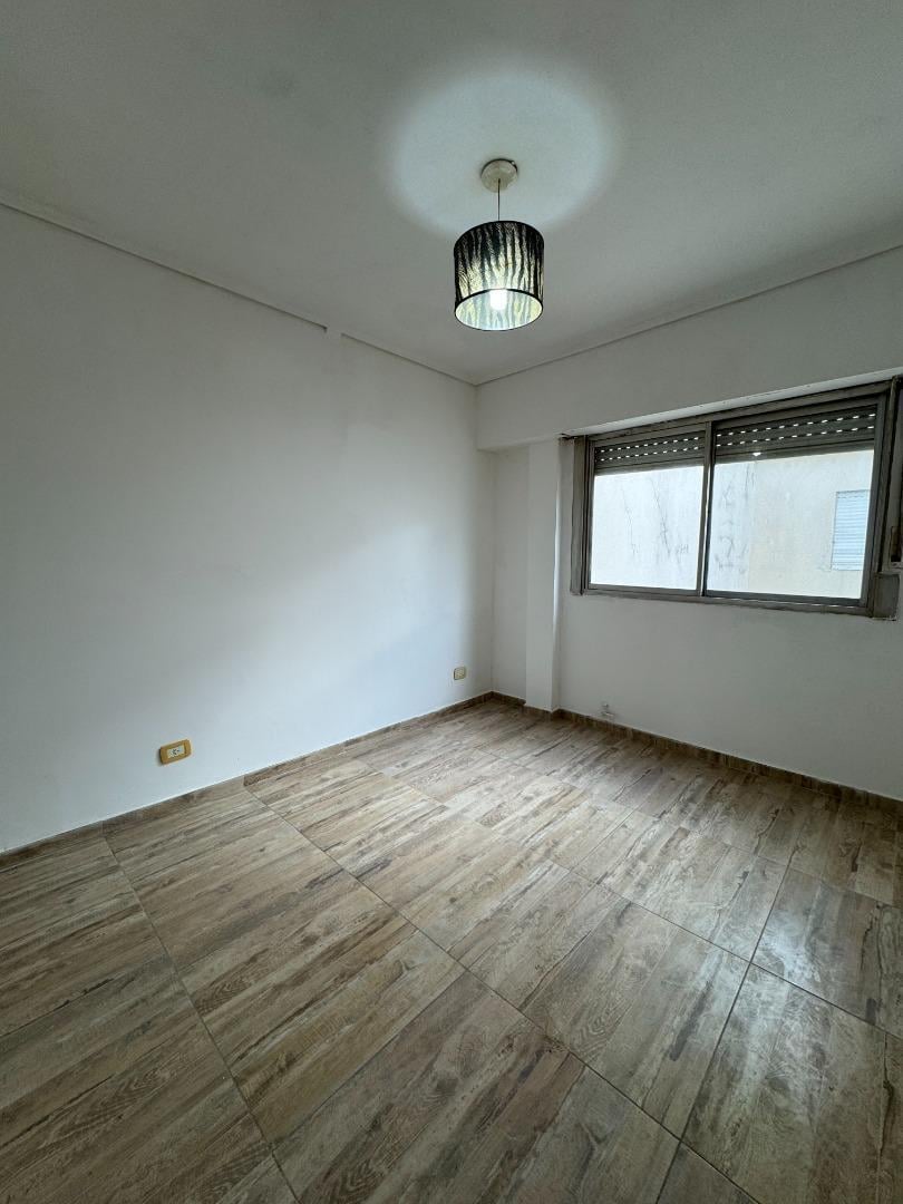 Foto de DEPARTAMENTO 2 AMBIENTES CON BALCÓN, BANFIELD RESIDENCIAL., imagen 5