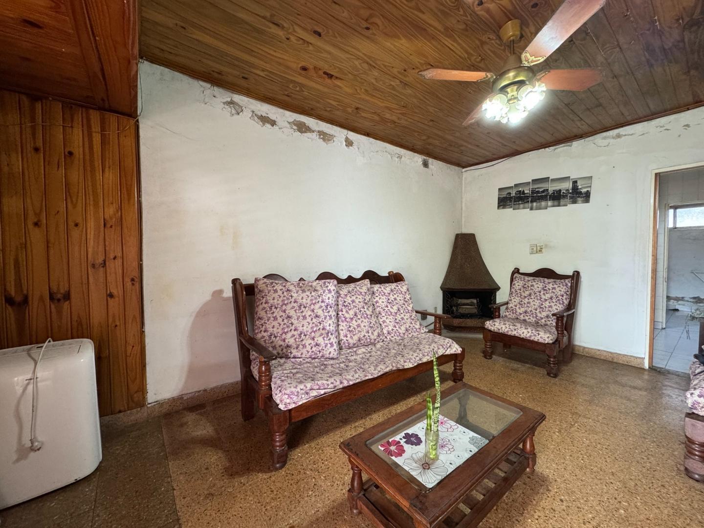 Foto de CASA 3 AMBIENTES CON COCHERA PATIO Y TERRAZA, imagen 1