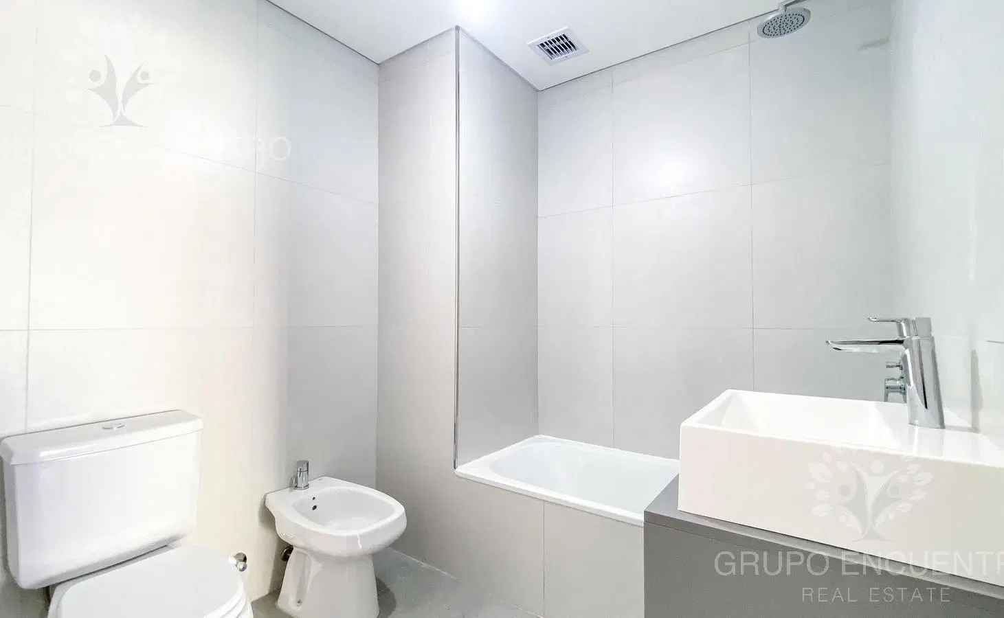Venta Monoambiente Estrenar con  Balcón Aterrazado - Piso 04, Calidad constructiva, Villa del Parque 2