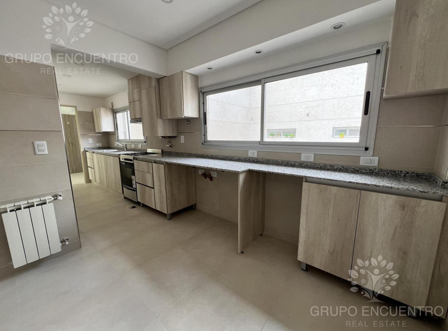 Foto de DEPARTAMENTO CON TERRAZA PROPIA, imagen 2