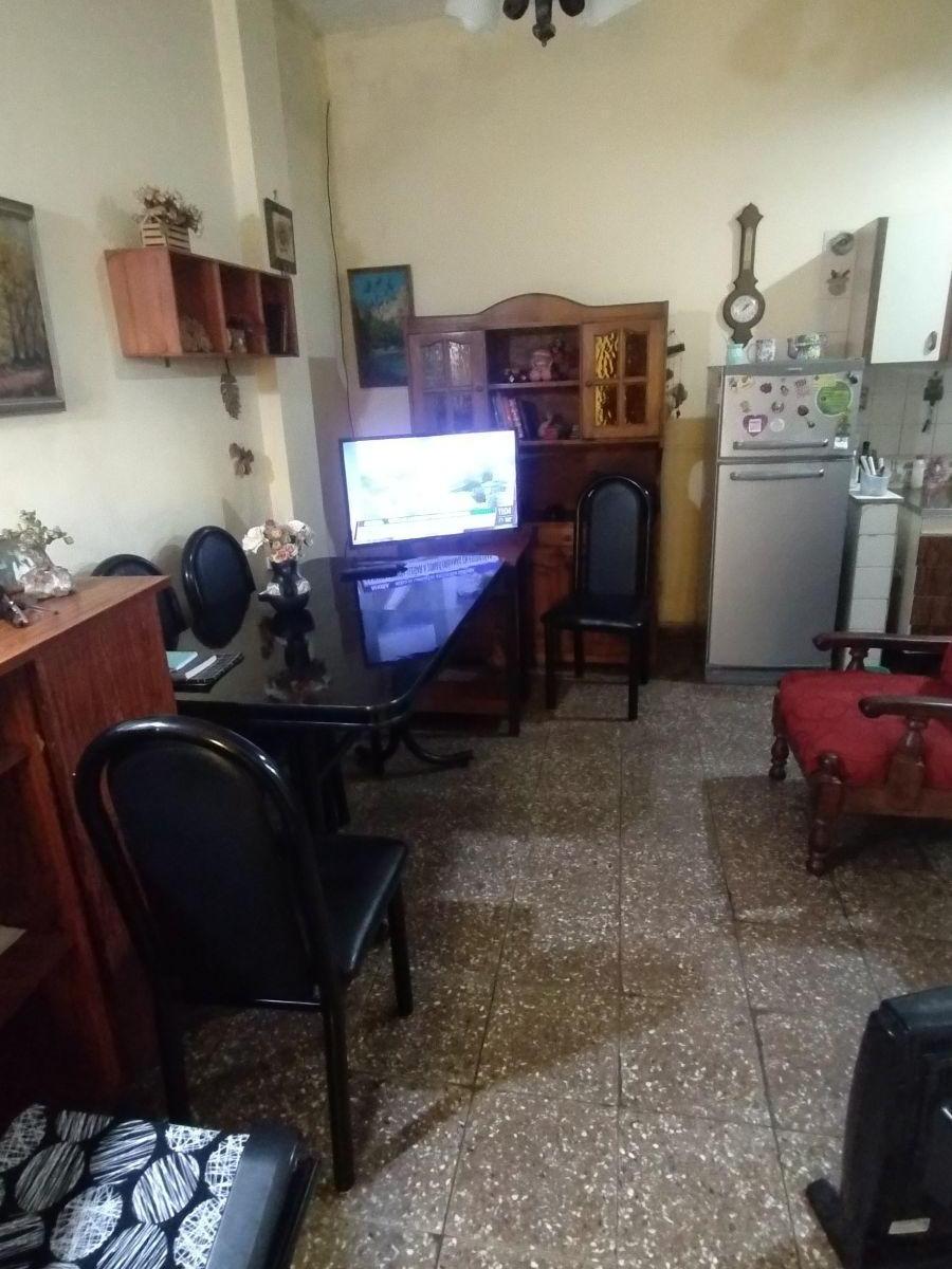 Departamento 2 Ambientes Al Frente con Patio Berazategui 3