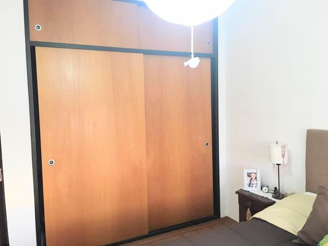 Duplex en dos plantas 3 ambientes con parque y cochera Berazategui Oeste Apto Credito