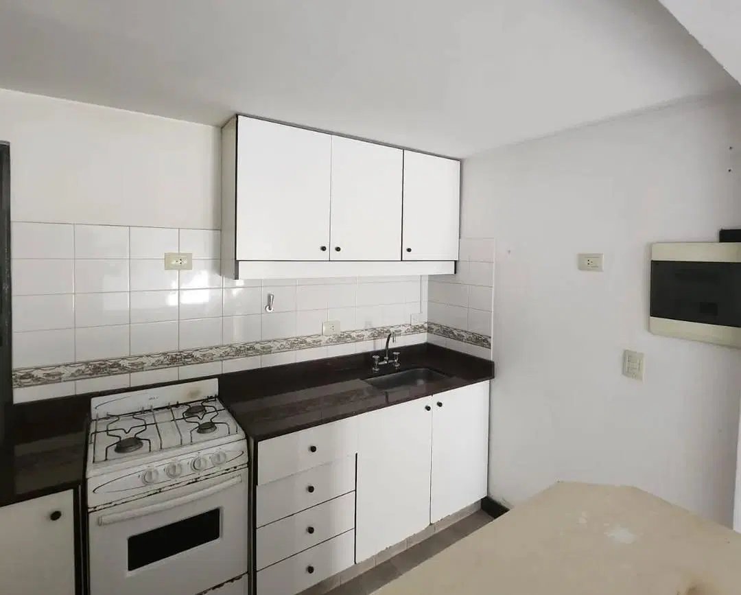 Departamento al fondo planta baja 5
