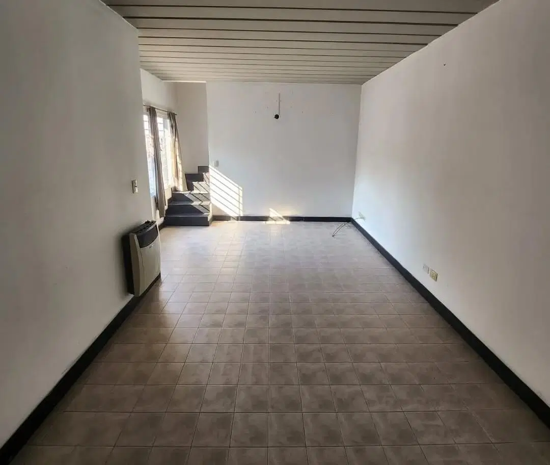 Departamento al fondo planta baja 1