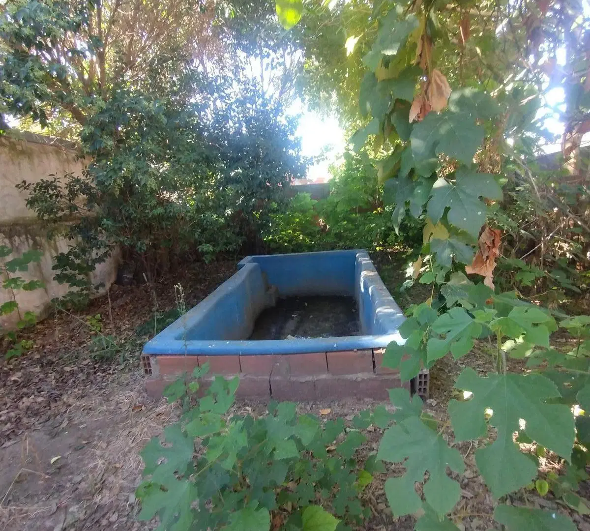 Casa tres ambientes con cochera parque piscina Ezpeleta Oeste 2