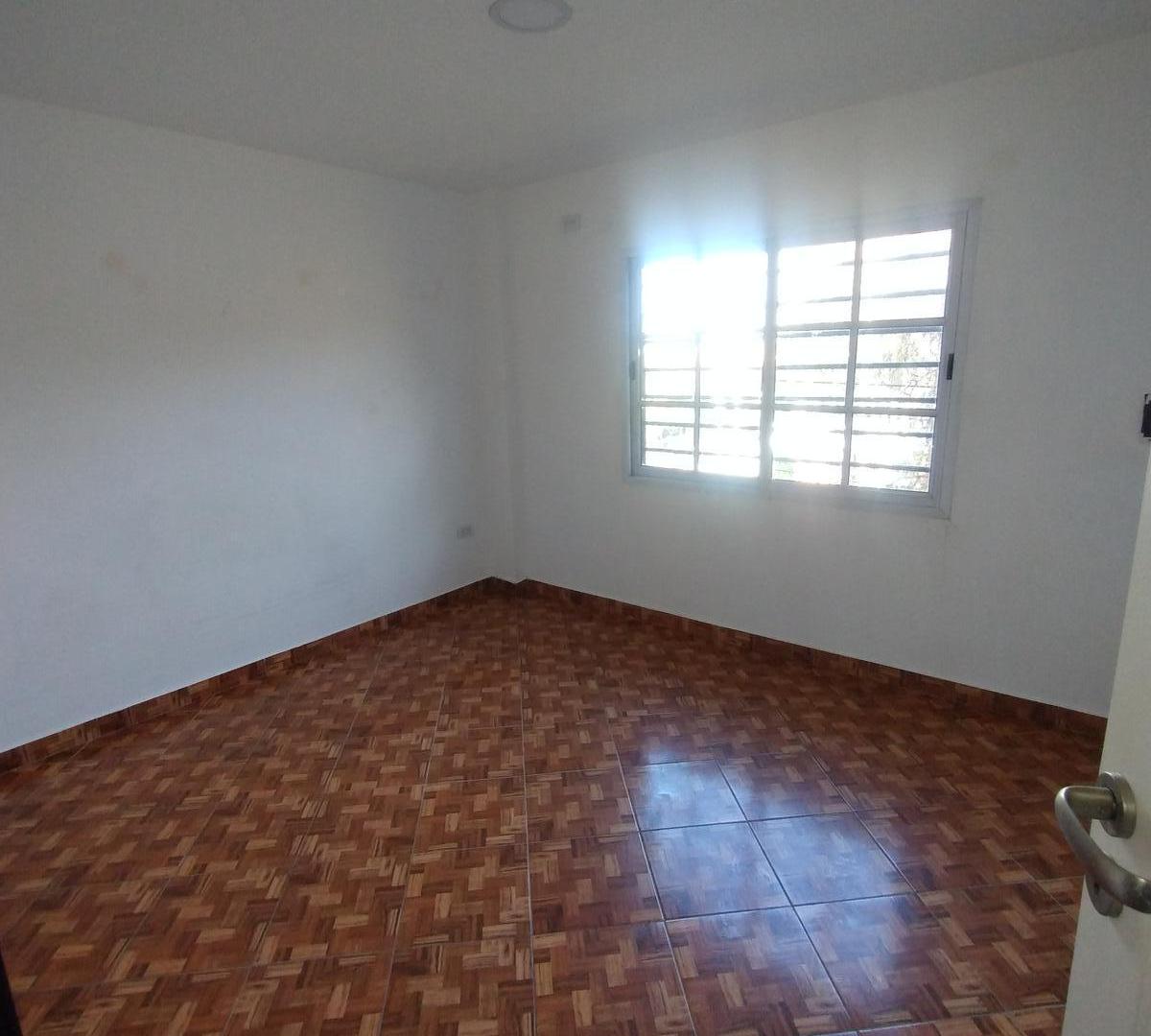 Foto de Departamento dos ambientes Berazategui Oeste, imagen 1
