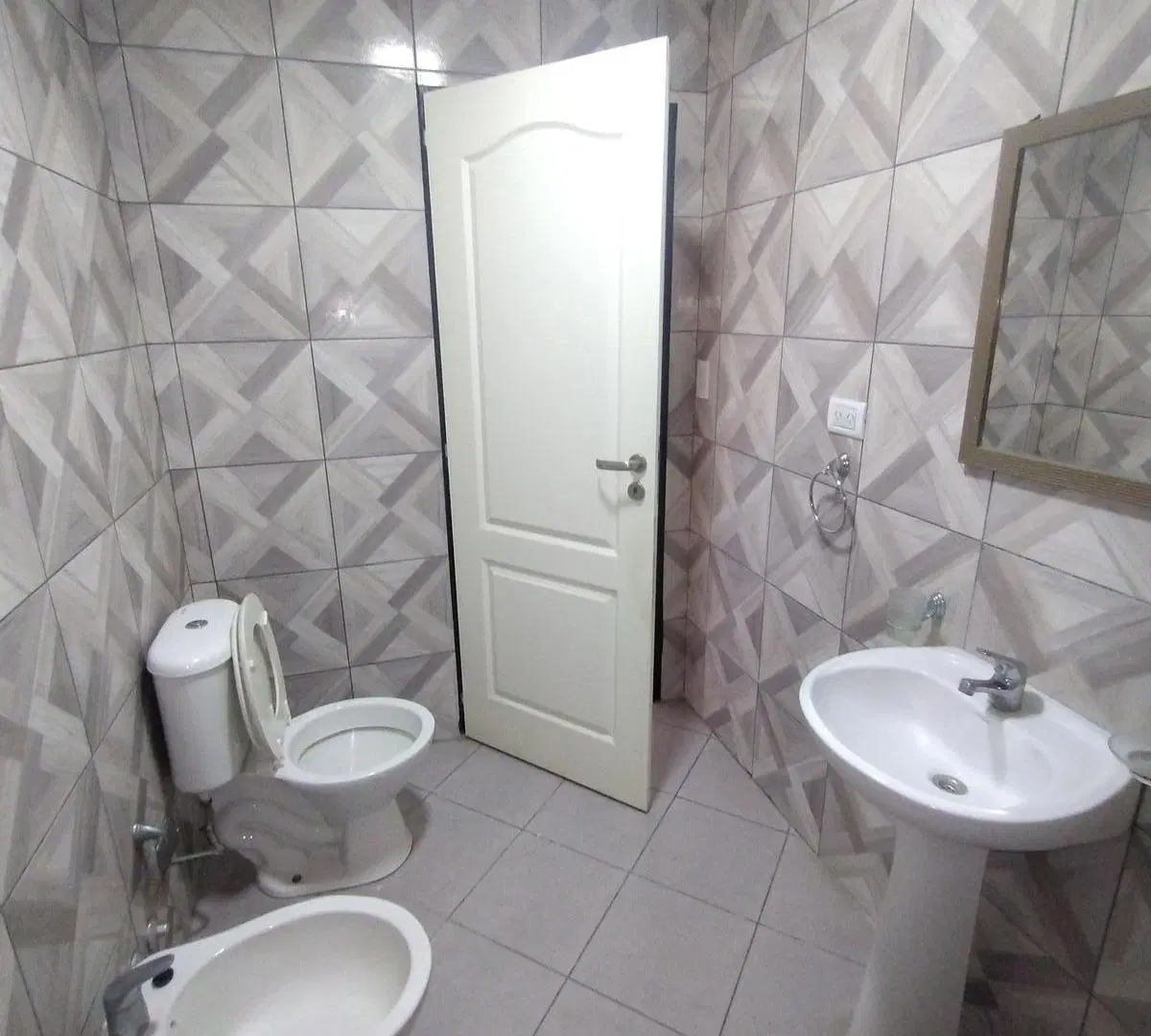 Departamento dos ambientes Berazategui Oeste 4
