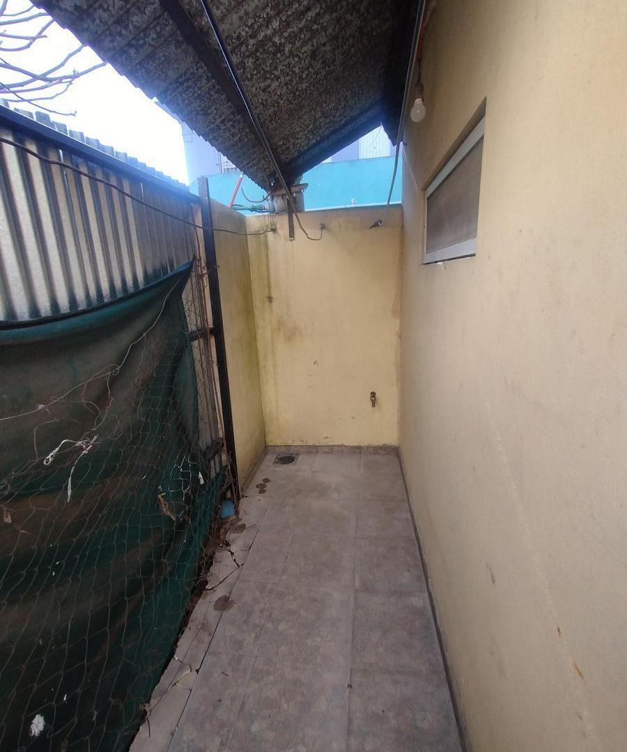 Foto de Casa tres ambientes con patio Berazategui Oeste, imagen 4