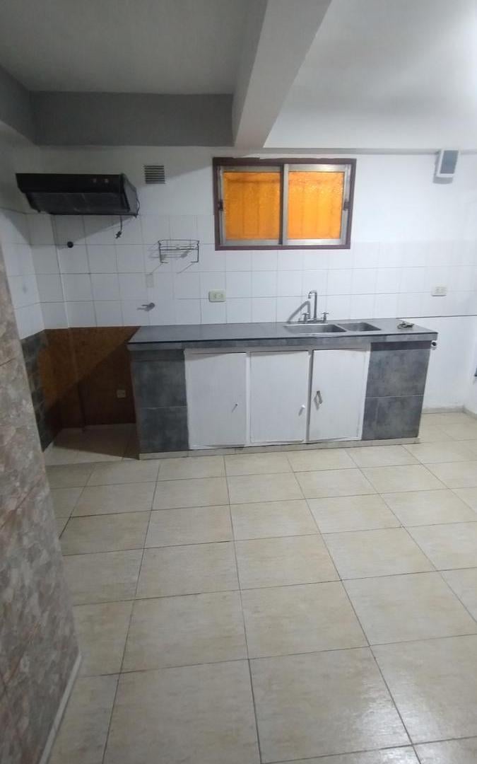 Foto de Departamento dos ambientes Berazategui Oeste, imagen 2