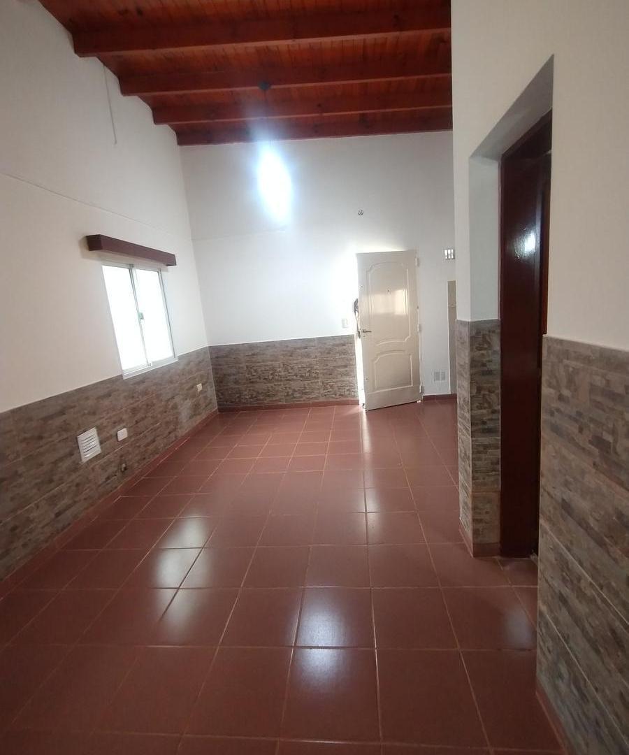 Foto de Departamento dos ambientes y entrada de auto Berazategui Centro, imagen 5