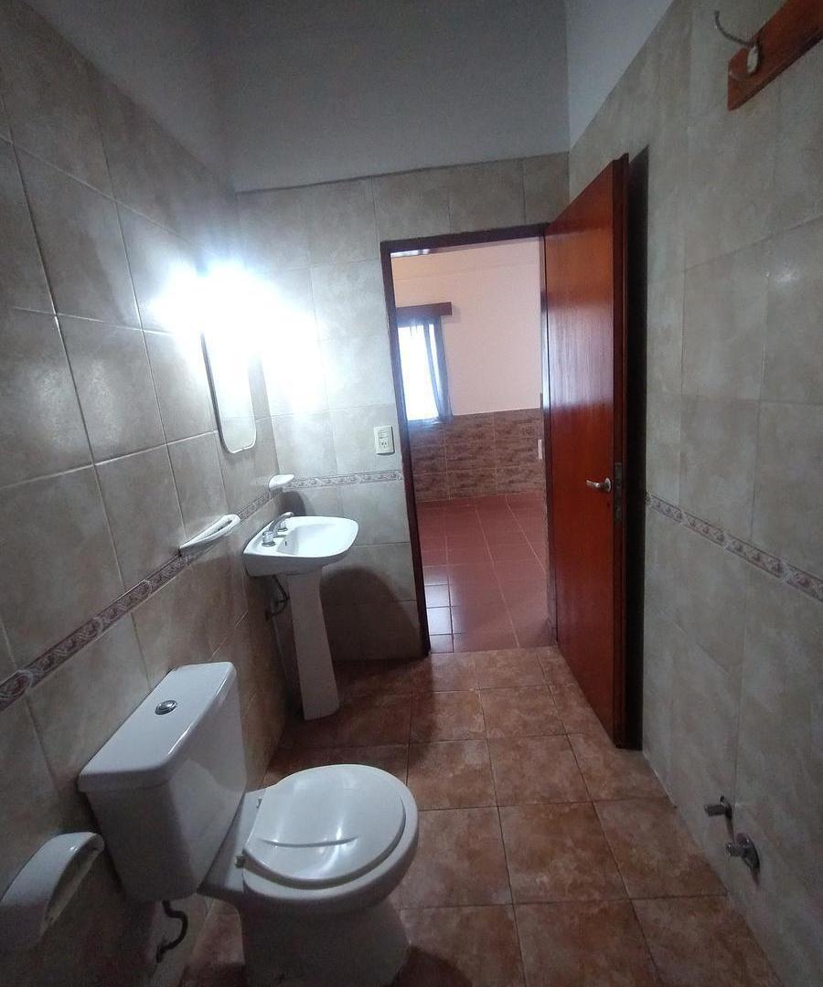 Foto de Departamento dos ambientes y entrada de auto Berazategui Centro, imagen 4