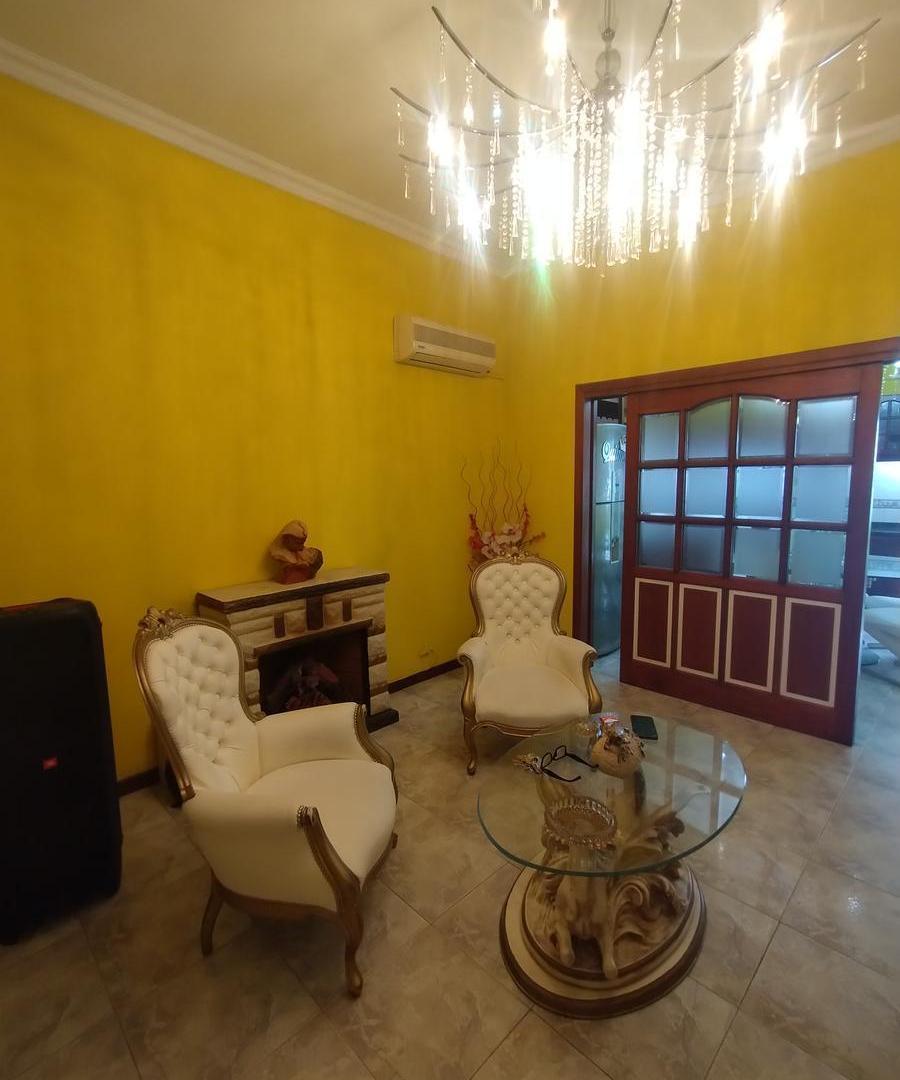 Foto de Casa tres ambientes con cochera Berazategui Oeste, imagen 4