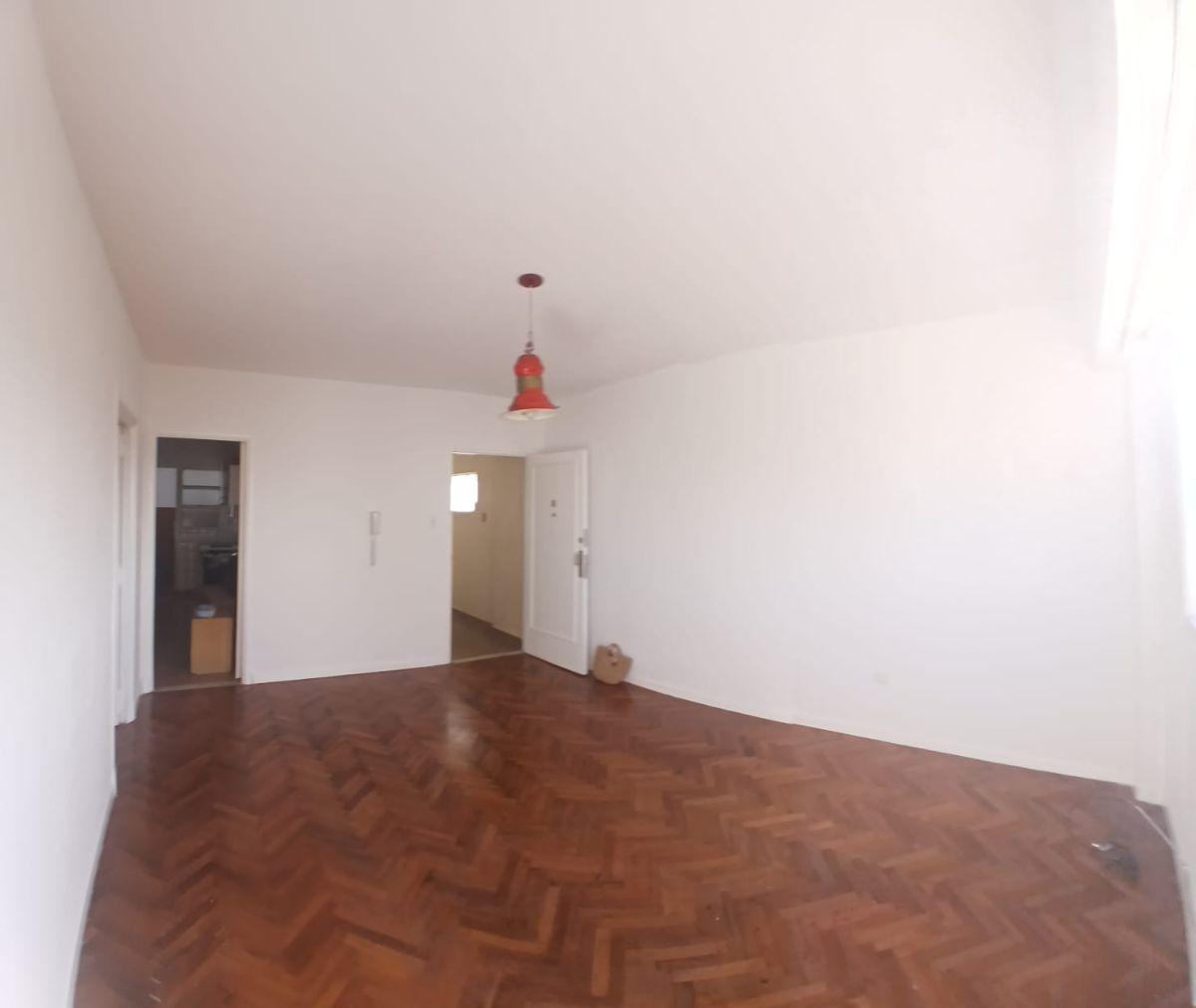 Foto de Departamento en venta sobre Av Rivadavia a 1 cuadra de subte "A", imagen 5