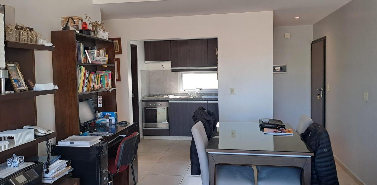 Foto de ALQUILER TEMPORARIO DOS AMBIENTES CON BALCÓN CONTRAFRENTE EN VILLA DEL, imagen 3