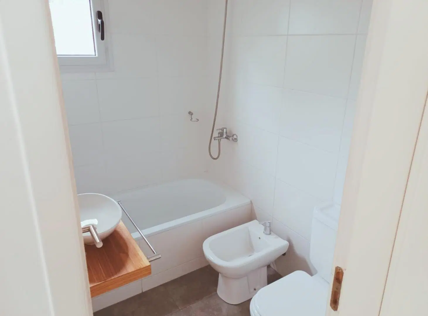 ALQUILER DEPARTAMENTO DOS AMBIENTES CON BALCÓN ATERRAZADO BAÑO y TOILETTE CATEGORÍA CABALLITO 2