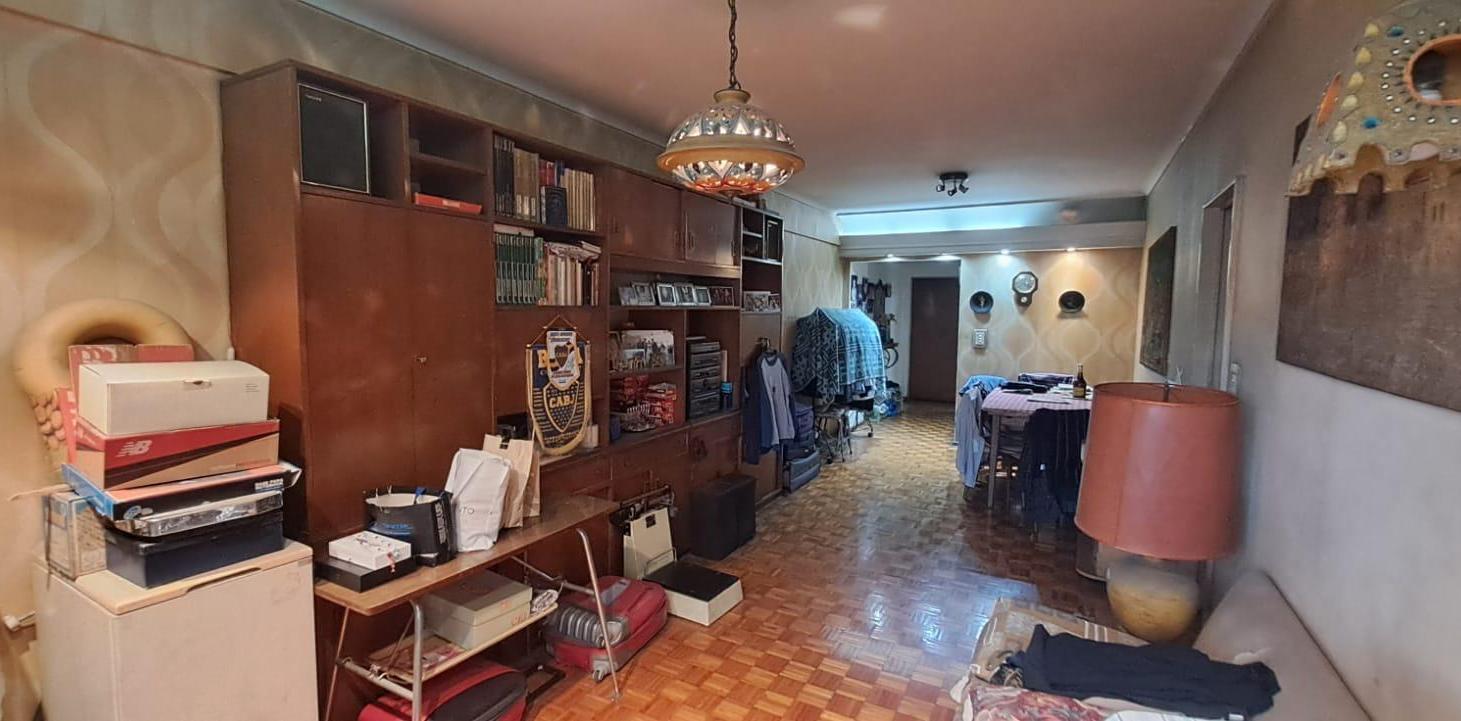 Foto de VENTA DEPARTAMENTO EN FLORES NORTE 4 AMBIENTES AL FRENTE CON BALCÓN, imagen 4